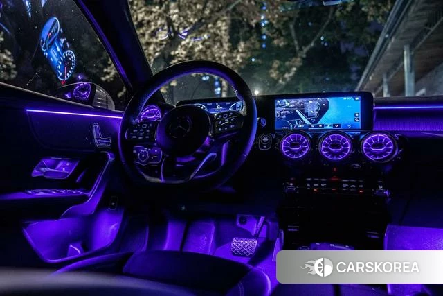Mercedes-Benz Class A 2021 Красный из Китая, фото 4