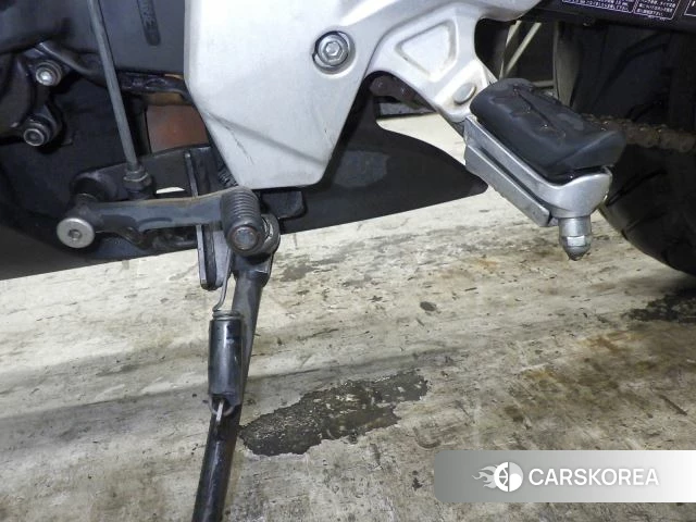 Проданный Honda CBR400R id 3947312 из Японии, фото 2