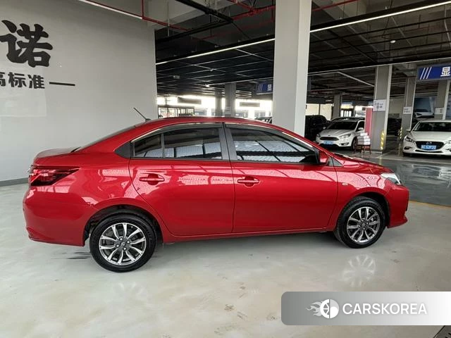 Toyota Vios 2021 Красный из Китая, фото 4