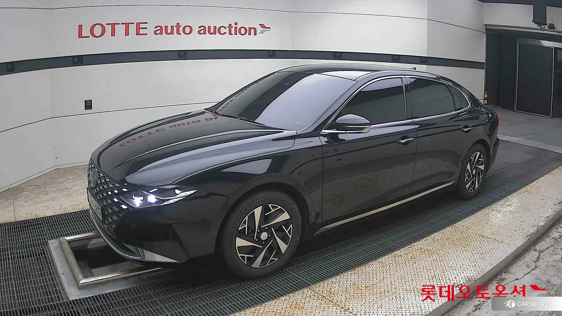 Hyundai Grandeur Hybrid 2022 Midnight Black Pearl из Кореи, фото 4