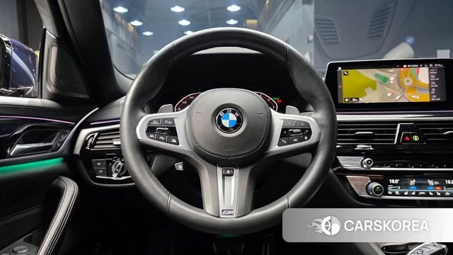 BMW 5 Series (G30) 2020 Черный из Кореи, фото 4