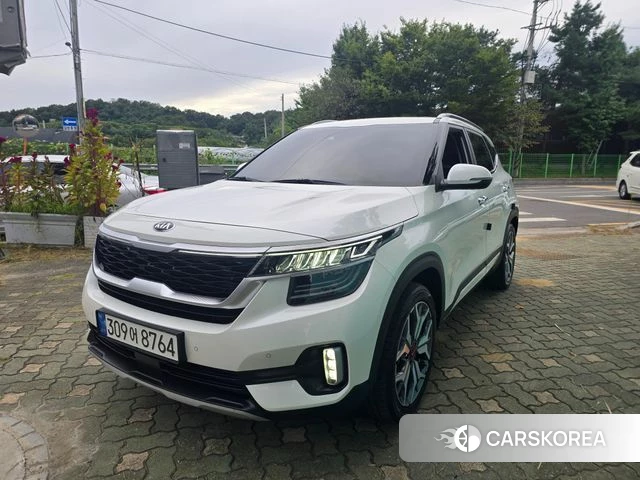 Kia Seltos 2020 Жемчужный цвет из Кореи, фото 4