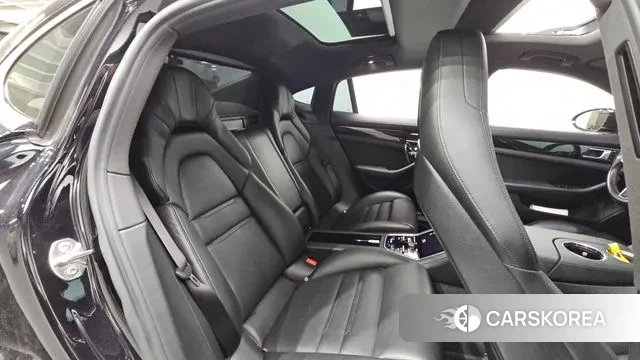 Porsche Panamera (971) 2018 Черный из Кореи, фото 4