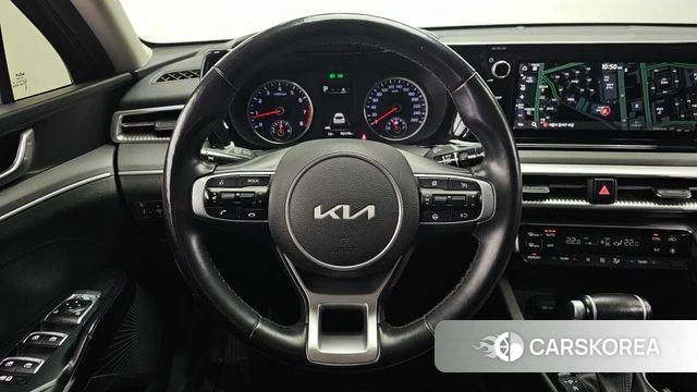 Kia K5 3rd generation 2022 Черный из Кореи, фото 4