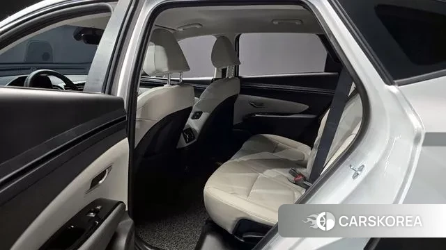 Hyundai Tucson (NX4) 2023 Белый из Кореи, фото 4