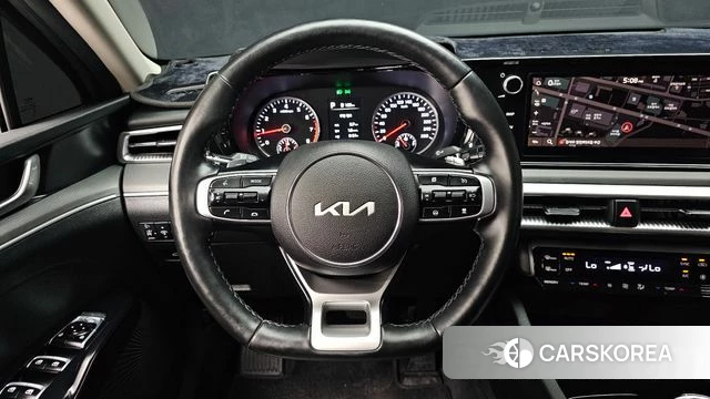 Kia K5 3rd generation 2021 Серебристо-серый из Кореи, фото 4