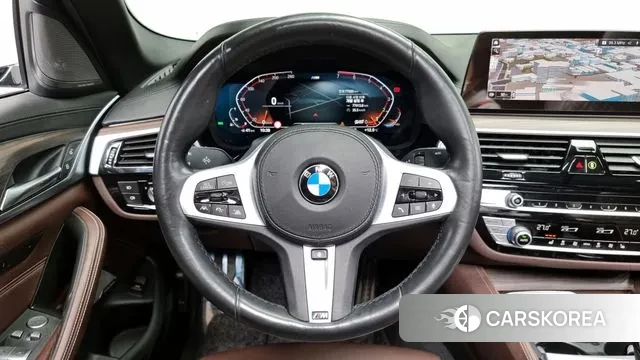 BMW 5 Series (G30) 2020 Белый из Кореи, фото 4