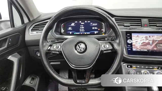 Volkswagen Tiguan Allspace 2020 Белый из Кореи, фото 4