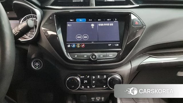 Chevrolet (GM Daewoo) Trailblazer 2020 Белый из Кореи, фото 4