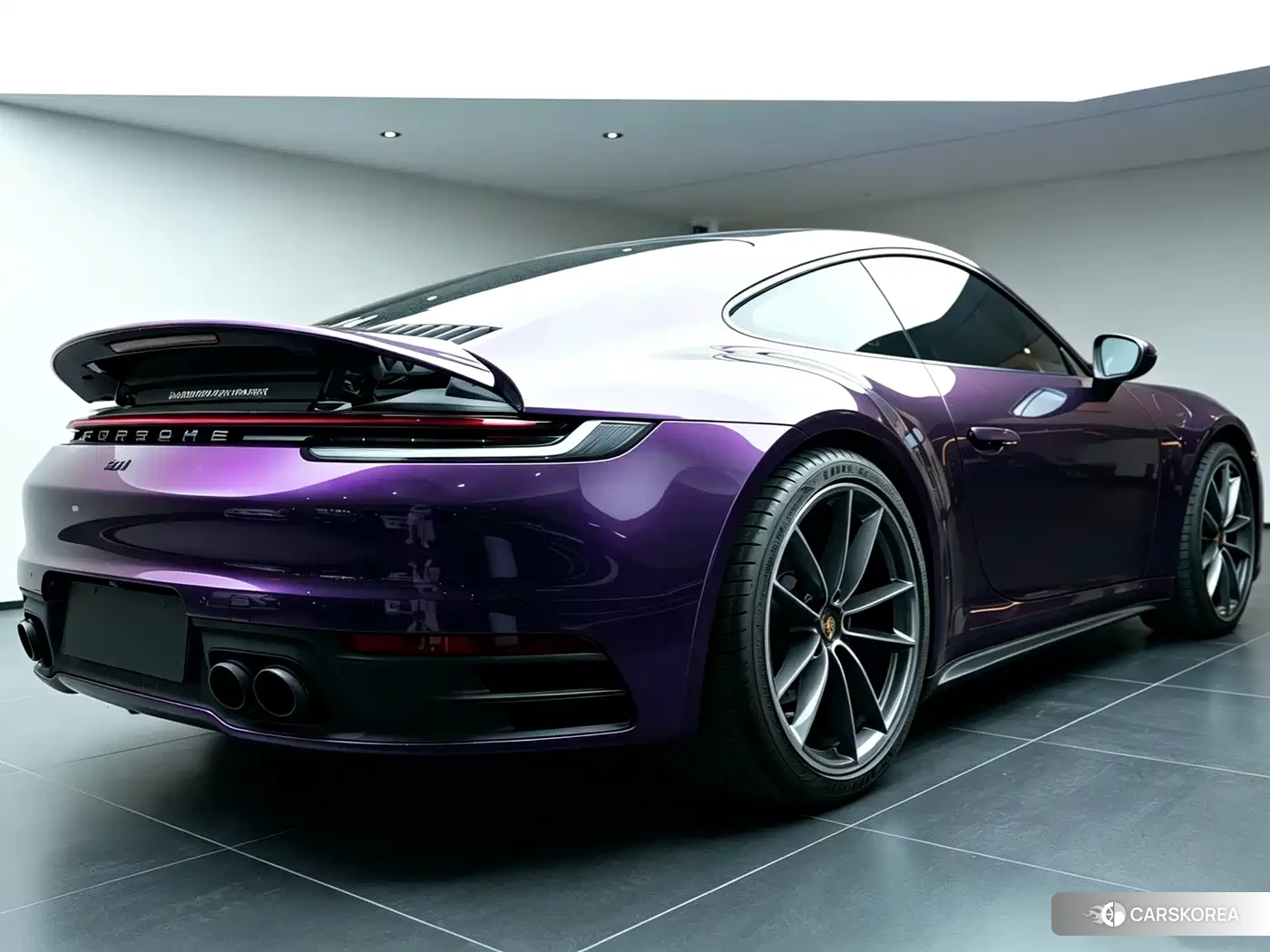 Porsche 911 2021 Red/purple из Китая, фото 5