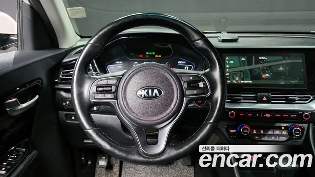 Kia The New Niro 2021 Белый из Кореи, фото 4