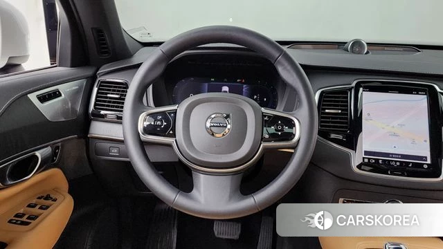 Volvo XC90 second Generation 2023 Белый из Кореи, фото 4