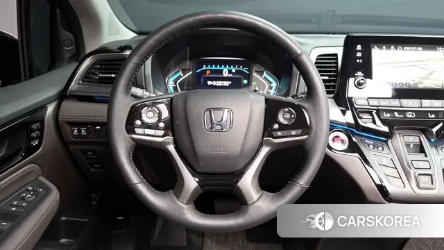 Honda Odyssey 2023 Серый из Кореи, фото 4