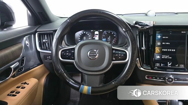 Volvo V90 Cross-Country 2020 Черный из Кореи, фото 4