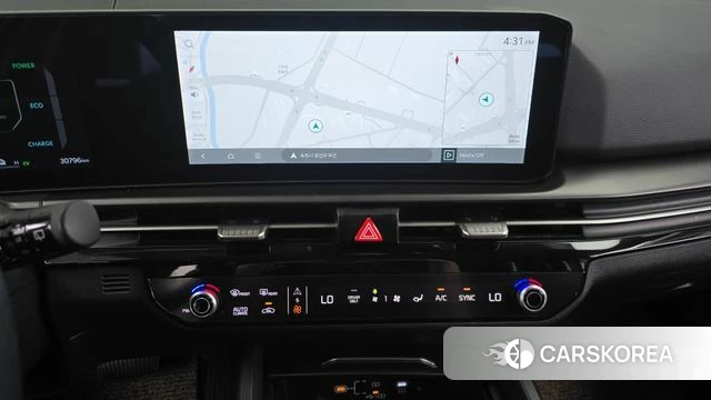 Kia The New Sportage 5th Generation Hybrid 2025 Белый из Кореи, фото 4