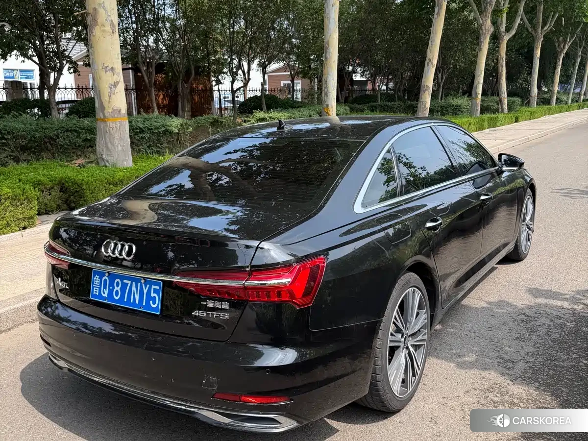 Audi A6L 2023 Черный из Китая, фото 4