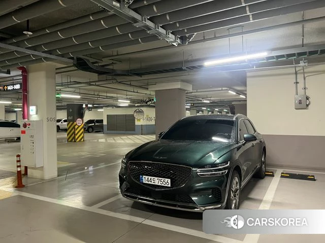 Genesis GV70 2021 Темно-зеленый из Кореи, фото 4