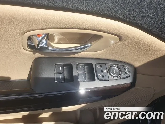 Kia The New Carnival 2018 Черный из Кореи, фото 4