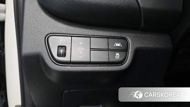 Kia Seltos 2022 Белый из Кореи, фото 4