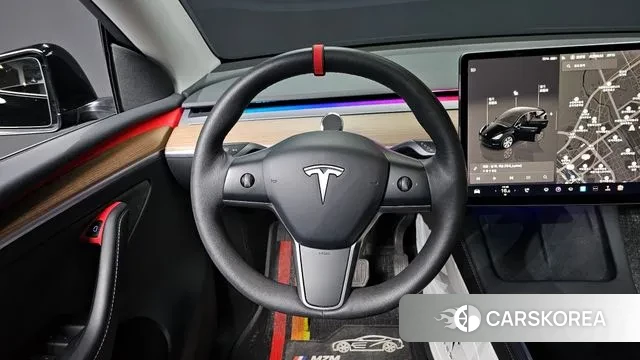 Tesla Model Y 2023 Черный из Кореи, фото 4