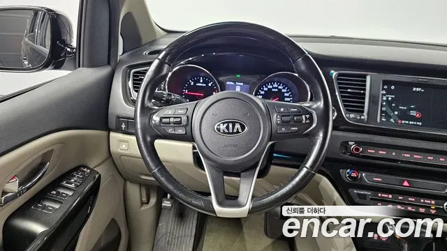 Kia The New Carnival 2018 Черный из Кореи, фото 4