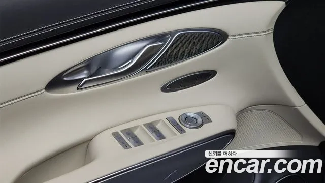 Genesis GV70 2021 Зеленый из Кореи, фото 4