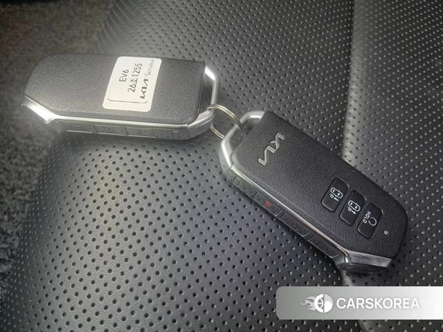 Kia EV6 2022 Белый из Кореи, фото 4