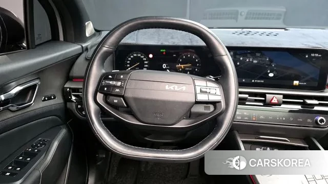 Kia The New Sportage 5th Generation 2025 Серебряный из Кореи, фото 4