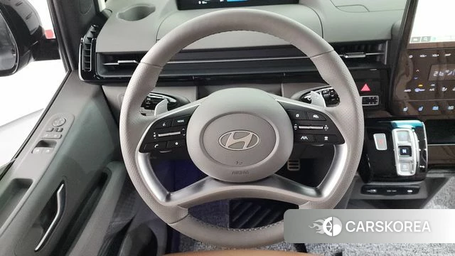 Hyundai Staria 2025 Черный из Кореи, фото 4
