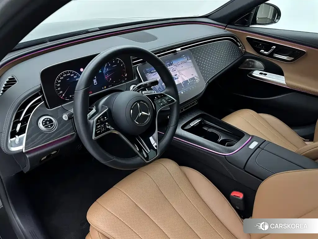 Mercedes-Benz E-Class 2025 Черный из Китая, фото 4
