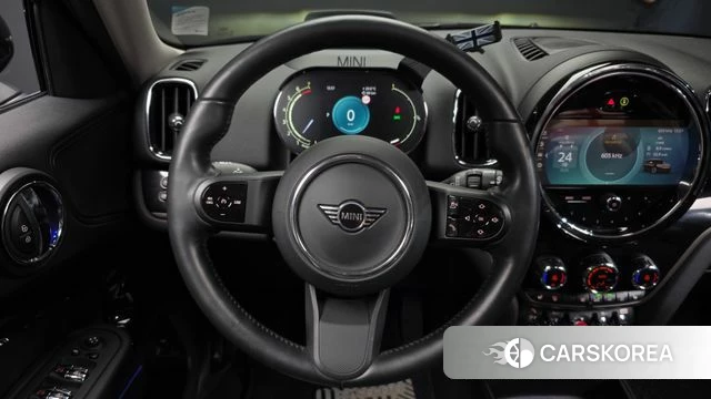 Mini Cooper Countryman 2023 Черный из Кореи, фото 4