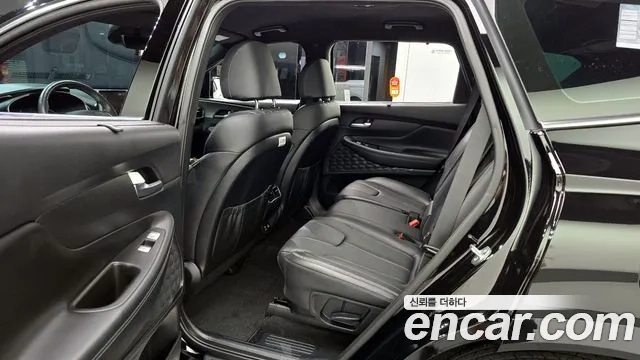 Hyundai The New Santa Fe 2023 Черный из Кореи, фото 4