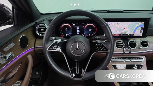 Mercedes-Benz E-Class W213 2021 Черный из Кореи, фото 4