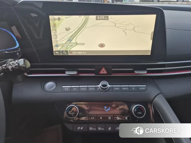 Hyundai The New Avante (CN7) 2024 Белый из Кореи, фото 4