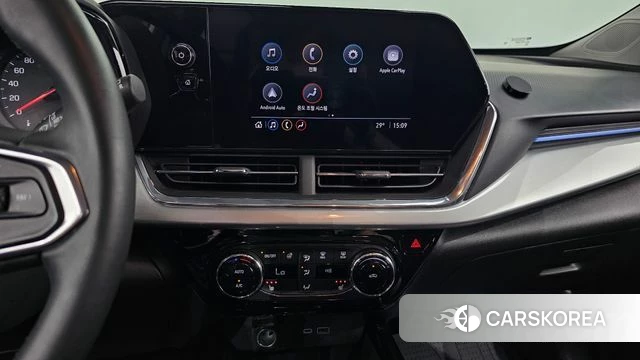 Chevrolet (GM Daewoo) Trax Crossover 2024 Белый из Кореи, фото 4