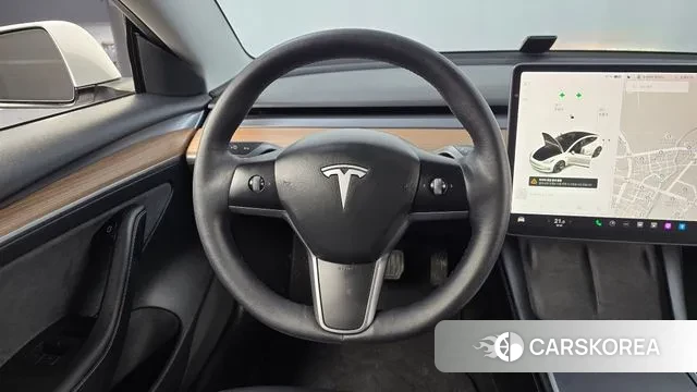 Tesla Model 3 2021 Белый из Кореи, фото 4