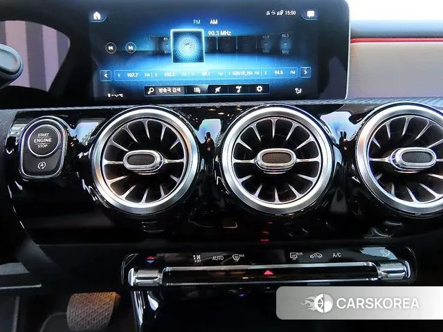 Mercedes-Benz A-Class W177 2020 Белый из Кореи, фото 4