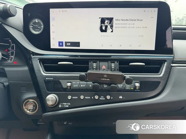 Lexus ES 2023 Зеленый из Китая, фото 4