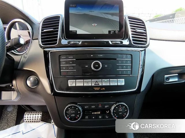 Mercedes-Benz GLE - Class W166 2018 Черный из Кореи, фото 4