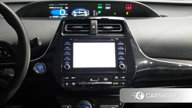 Toyota Prius 4th Generation 2019 Белый из Кореи, фото 4