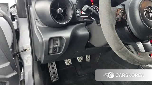 Toyota GR86 2024 Серебристо-серый из Кореи, фото 4