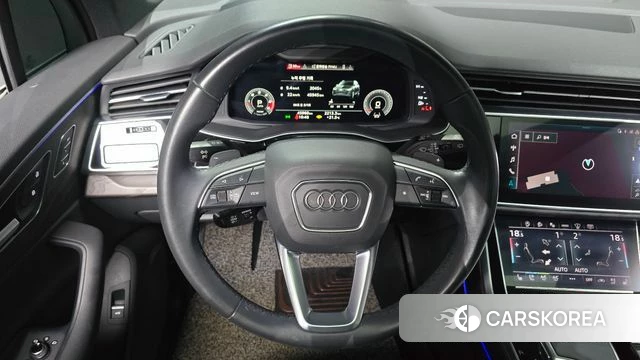 Audi Q7 (4M) 2021 Белый из Кореи, фото 4