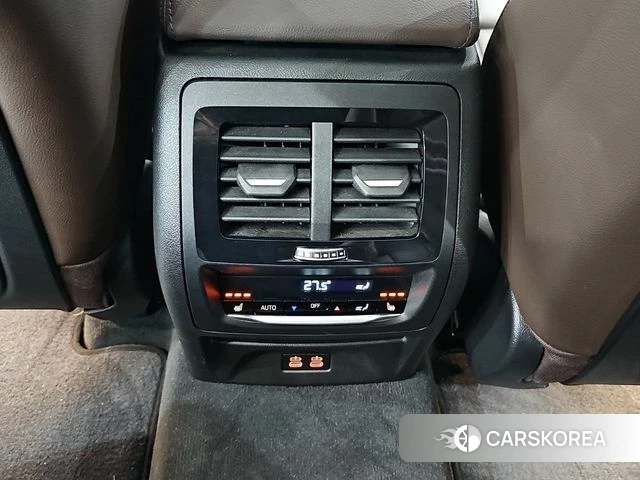 BMW X4 (G02) 2025 Черный из Кореи, фото 4
