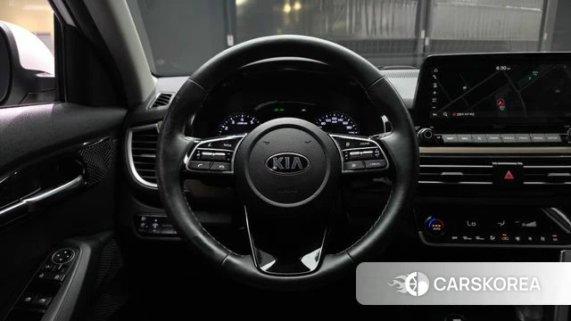 Kia Seltos 2021 Белый из Кореи, фото 4