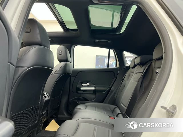 Mercedes-Benz GLA 2022 Белый из Китая, фото 4