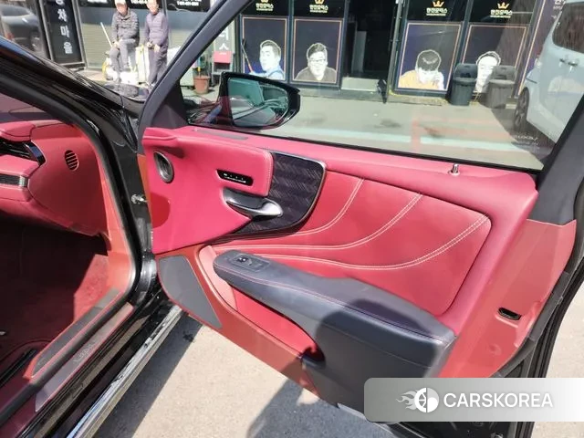 Lexus LS500h 5th generation 2018 Черный из Кореи, фото 4