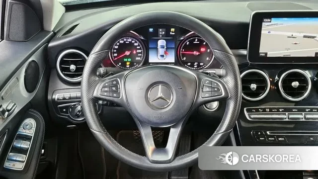 Mercedes-Benz C-Class W205 2018 Белый из Кореи, фото 4