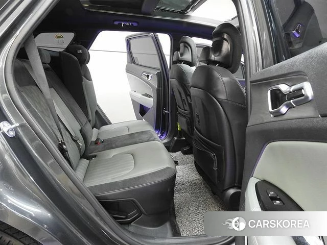 Kia Sportage 5th Generation Hybrid 2024 Серый из Кореи, фото 4