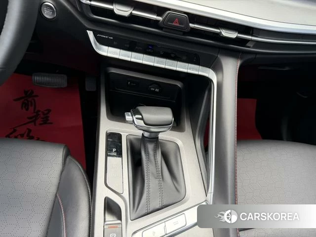 Chang'an CS35 PLUS 2022 Белый из Китая, фото 4