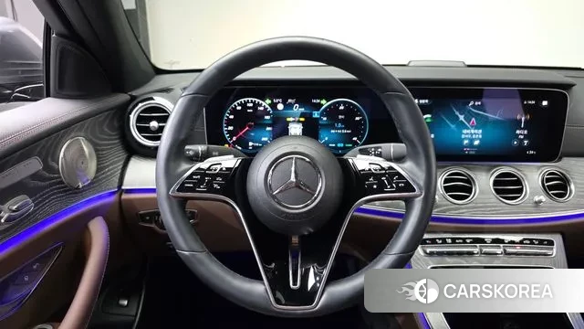 Mercedes-Benz E-Class W213 2023 Серый из Кореи, фото 4